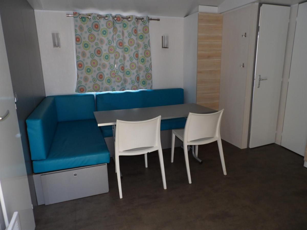Mobil-Home Terrasse Semi-Couverte Limeuil Екстер'єр фото